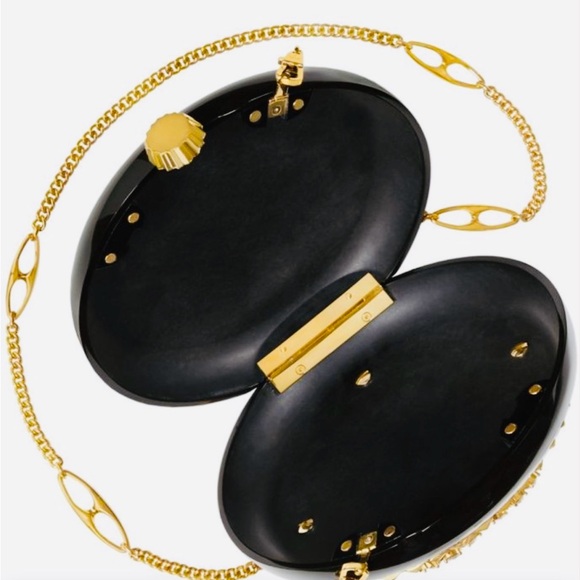 Gucci Broadway Enameled Flower Bag - Picture 12 of 12